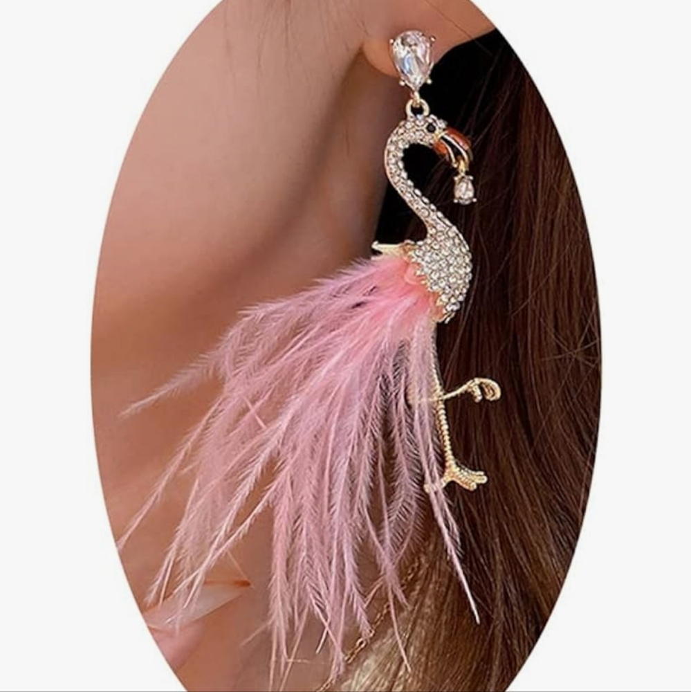 Flamingo Dangle Earrings for Women.Feather Tassel Drop Earrings Elegant Crystal
